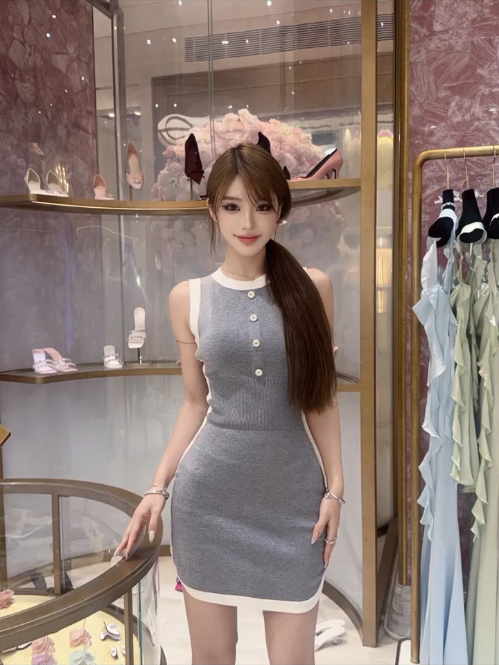 Gray and White Sleeveless Knit Bodycon Dress Slim Fit Mini Summer - Image 4